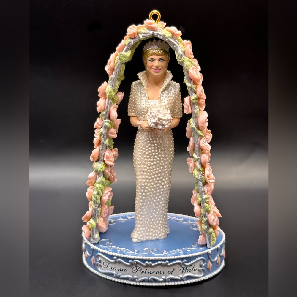 Carlton Cards Diana Princess of Wales Ornament Heirloom Collection 1998 Vintage
